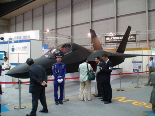  �ձ���һ�����M(j��n)���g(sh��)��C�C(j��)������ȫ�ߴ�ģ��