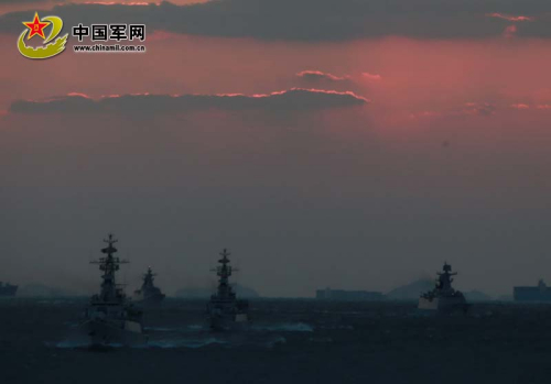 �D��10��18��������܊Ş�����������������Ї�܊�W(w��ng)ӛ�ߏ��������ܔzӰ���