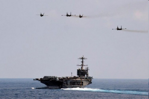  ���܈�(zh��)���΄�(w��)�r(sh��)���ɼ�����(gu��)FA-18E��(zh��n)�C(j��)�c�R��(l��i)������܊�ɳ��ăɼ��K-30��(zh��n)�C(j��)��������(gu��)�����΁Hʢ�D��̖(h��o)��ĸ�Ϸ��w�С�