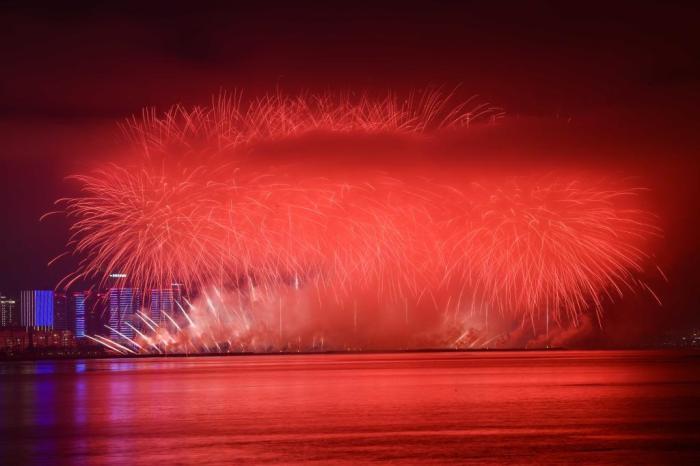 ?？谠鼰熁ㄍ頃?huì)點(diǎn)亮夜空