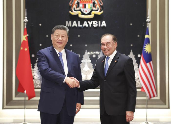 習(xí)近平同馬來西亞總理安瓦爾舉行會談