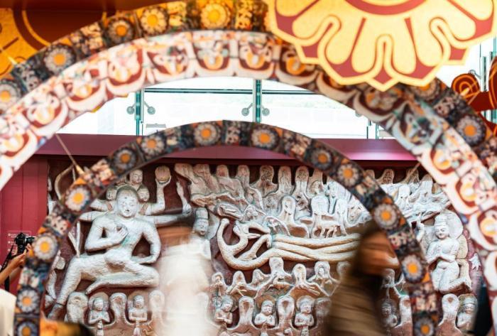 來！在香港“遇見云岡”