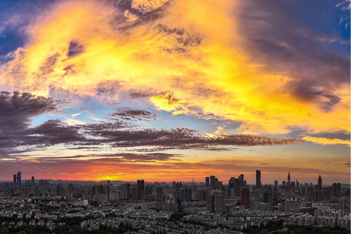 絕美 高溫南京迎晚霞