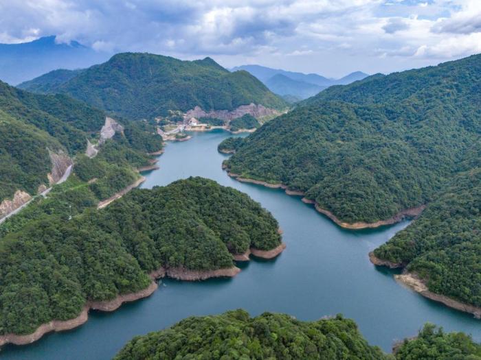 廣西賀州生態(tài)水庫(kù)繪就綠色畫(huà)卷