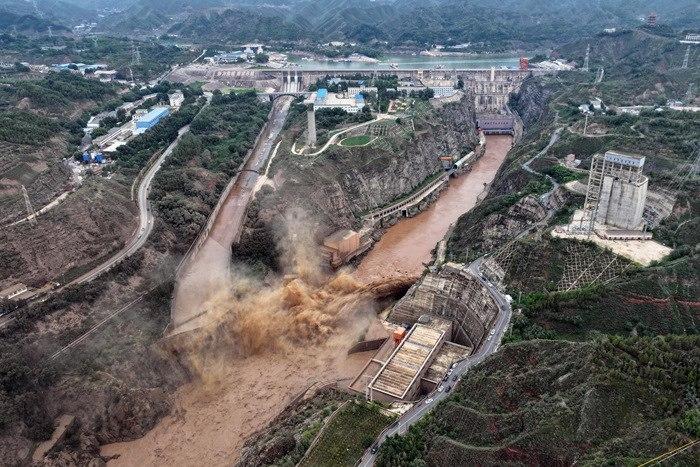 劉家峽水電廠啟動(dòng)排沙作業(yè) 應(yīng)對(duì)今年最強(qiáng)沙峰