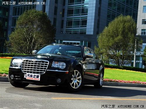 汽車(chē)之家 北京克萊斯勒 克萊斯勒300c 5.7l豪華領(lǐng)航版