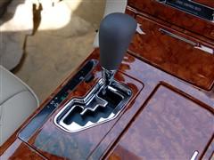 汽車(chē)之家 一汽豐田 皇冠 2.5 royal特別導(dǎo)航版