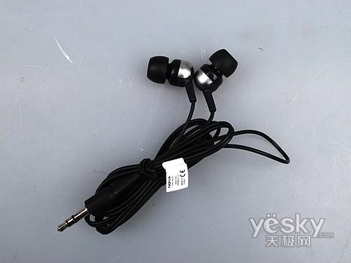 800萬(wàn)像素拍照旗艦 白色諾基亞N86開(kāi)箱圖賞