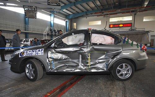 這個(gè)可以有 9款流行緊湊型車防撞梁對(duì)比 汽車之家 這個(gè)可以有 9款流行緊湊型車防撞梁對(duì)比 汽車之家