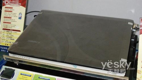 膜內(nèi)漾印 雙核獨顯無線本方正S410僅4999元