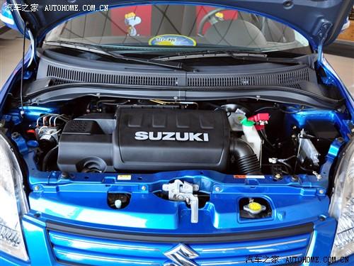 汽車之家 長安鈴木 雨燕 1.3超值版 mt