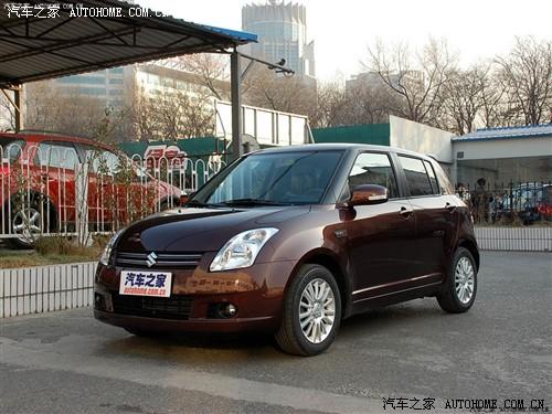 汽車(chē)之家 長(zhǎng)安鈴木 雨燕 08款 冬戀1.5炫酷版 at