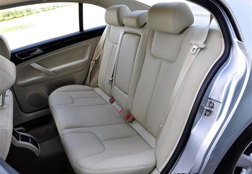 要面子也要空間 6款低價(jià)位中型車推薦