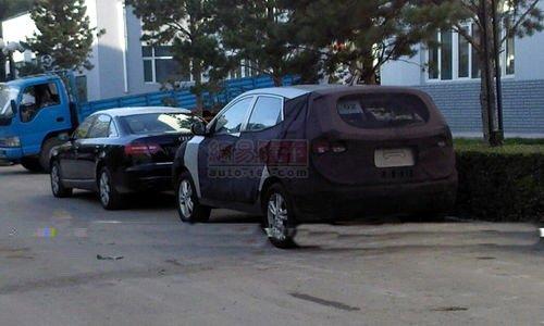 2.0L/2.4L排量 現(xiàn)代全新iX35國(guó)產(chǎn)展望 汽車(chē)之家 2.0L/2.4L排量 現(xiàn)代全新iX35國(guó)產(chǎn)展望 汽車(chē)之家