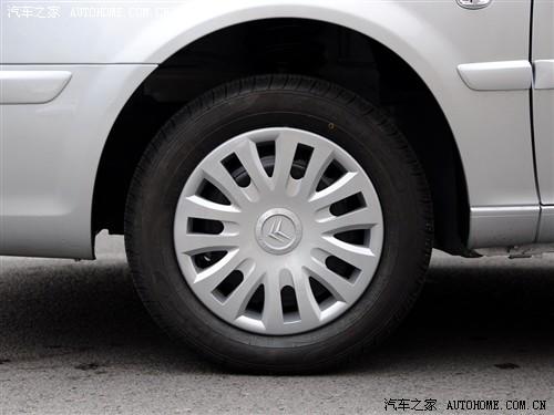 汽車之家 東風(fēng)雪鐵龍 新愛(ài)麗舍 2010款 手動(dòng)科技型