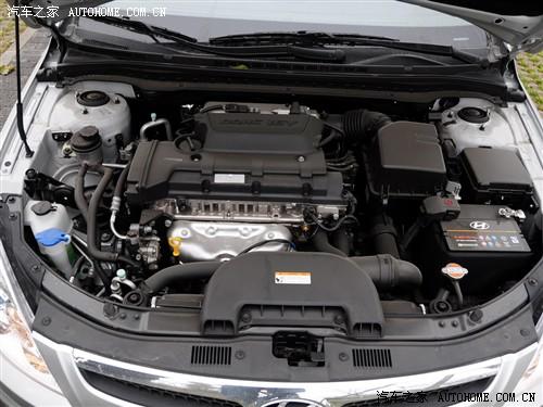 汽車(chē)之家 北京現(xiàn)代 現(xiàn)代i30 09款 2.0 手動(dòng)尊享型