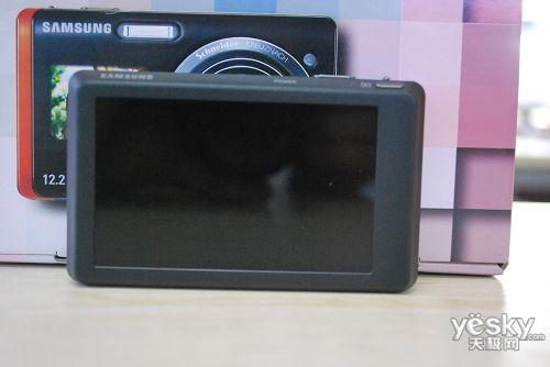 自拍觸控兩相宜 三星ST550時(shí)尚新機(jī)降價(jià)促銷