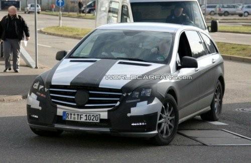 將于明年亮相 改款奔馳R級(jí)輕度偽裝諜照