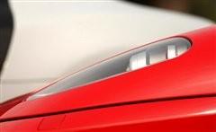 彗星撞地球 奧迪R8單挑法拉利Scuderia