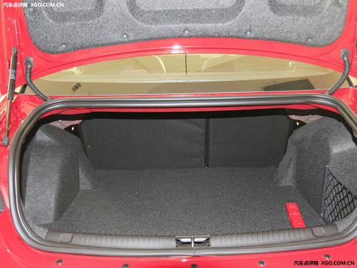 像標(biāo)致408一樣 那些超越定位的車型推薦