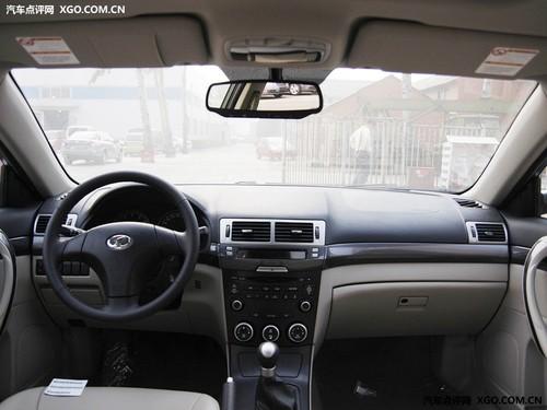 售13.18/14.38萬(wàn) 奔騰B70兩款新車上市