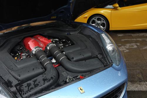 風(fēng)馬牛也相及 對比試駕法拉利/蘭博基尼