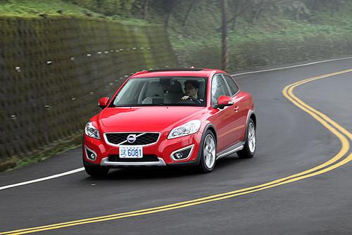 北歐新貴 試駕體驗全新沃爾沃C30 2.0