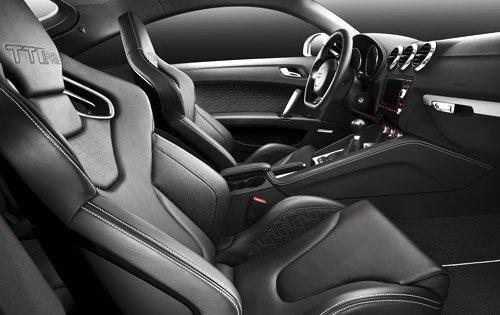 向保時(shí)捷發(fā)起挑戰(zhàn)!試駕奧迪新一代TT RS 汽車之家 向保時(shí)捷發(fā)起挑戰(zhàn)!試駕奧迪新一代TT RS 汽車之家