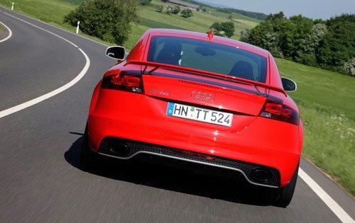 向保時(shí)捷發(fā)起挑戰(zhàn)!試駕奧迪新一代TT RS 汽車之家 向保時(shí)捷發(fā)起挑戰(zhàn)!試駕奧迪新一代TT RS 汽車之家