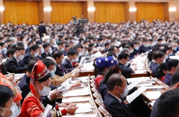 最高法報(bào)告談司法判決：決不向耍橫霸道者讓步，決不遷就縱容惡習(xí)陋俗