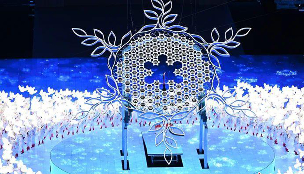 一起向未來，中國向世界表達(dá)語態(tài)漸變