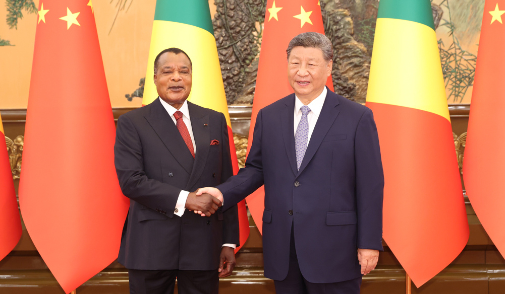 習(xí)近平會(huì)見剛果（布）總統(tǒng)薩蘇