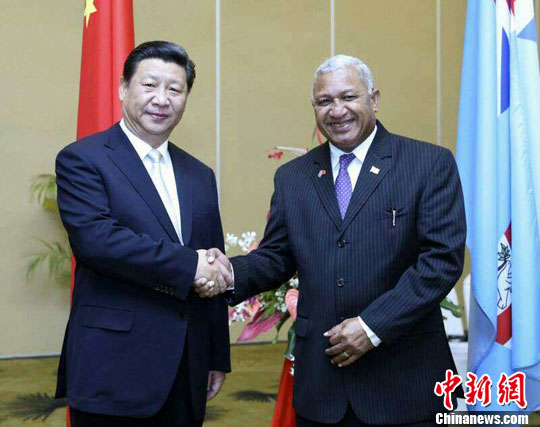 習(xí)近平同斐濟總理會談