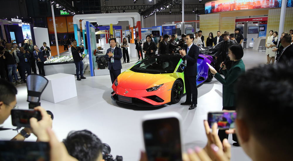 【中新畫報(bào)】進(jìn)博會(huì)里Citywalk，根本停不下來(lái)！