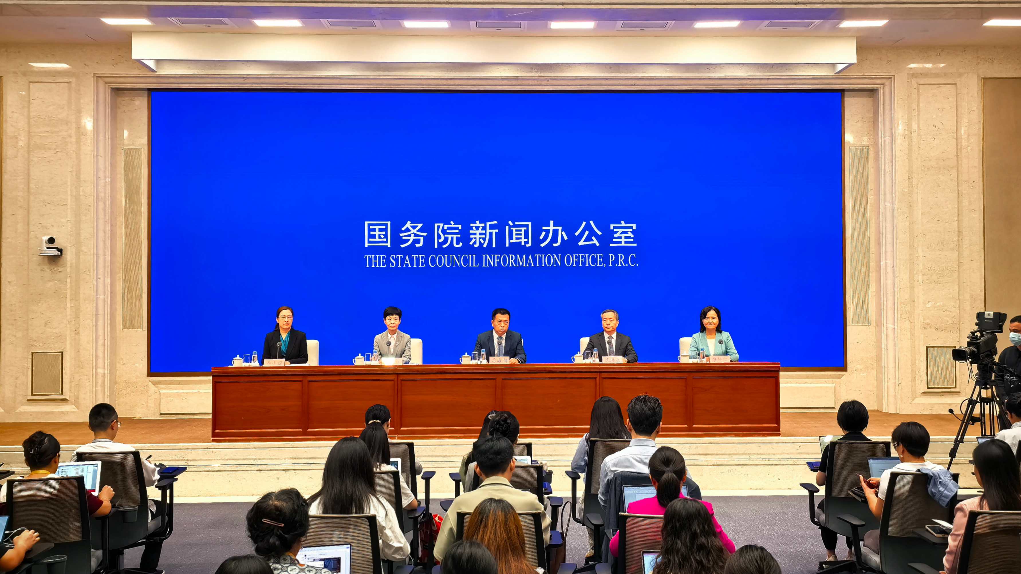  國新辦舉行介紹“十四五”時(shí)期衛(wèi)生健康工作發(fā)展成就發(fā)布會(huì) 